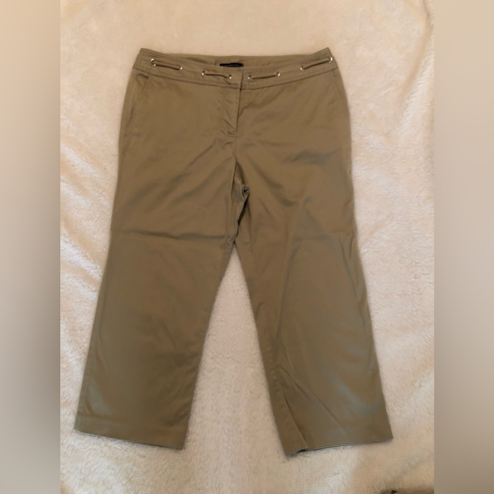 Jones New York Beige Capris